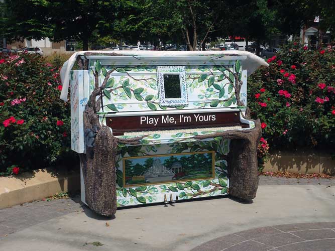 PIANO-IN-PARK-5.jpg